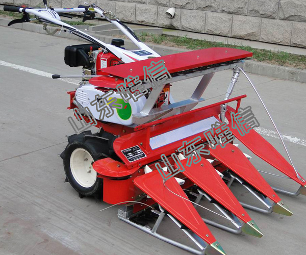 Small Diesel Engine Rice and Wheat Reaper