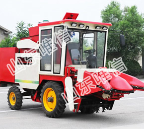 3 Working Rows Corn Harvester Machine