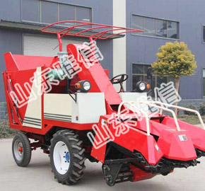  Self-Propelled Sweet Corn Harvester