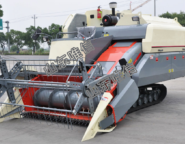 Rice and Wheat Combine Harvester Machine