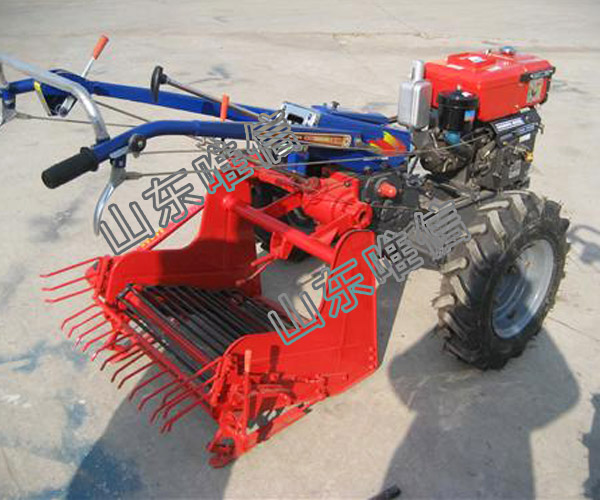 Double Rows Hand Push Peanut Taro Garlic Potato Harvester