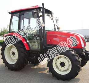 Four Wheel Drive Agriculture Cheap Farm Tractors 