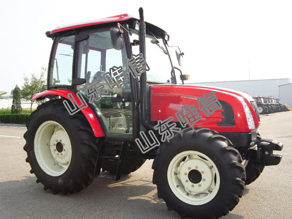 Four Wheel Drive Agriculture Cheap Farm Tractors 