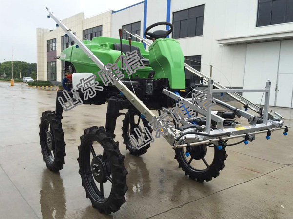 3WP800-16 Self-Propelled Dry Land And Paddy Field Boom Agricultural Sprayer