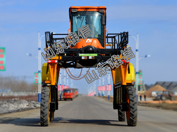 3WP800-16 Self-Propelled Dry Land And Paddy Field Boom Agricultural Sprayer