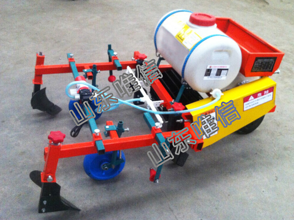 Plastic Mulching And Spraying Machine