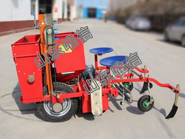 Potato Seeder Potato Planting Sowing Machine
