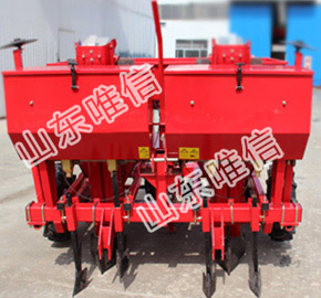 4 Rows Potato Planting Sowing Machine