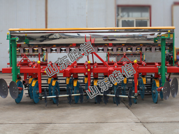 Pictures of 2BF-12 Wheat Seeder