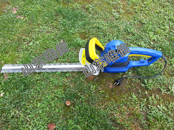 Automatic Hedge Trimmer