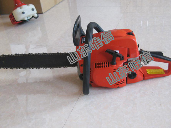 Chainsaw For Log Cutting