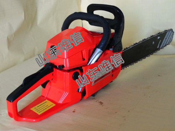 Gasoline Engine Powered Petrol Chainsaw
