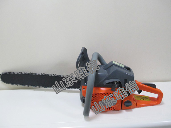 52 cc Gasoline Chinese Chainsaw for Logging