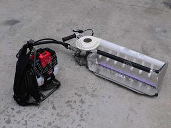 Single Person Petrol Tea leaf Harvesting Machine 