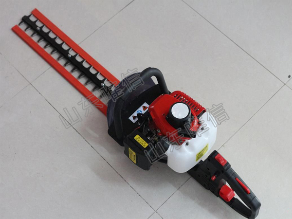 Multi-Function Hedge Trimmer 