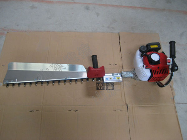 4-Stroke Single Blade Gas Hedge Trimmer