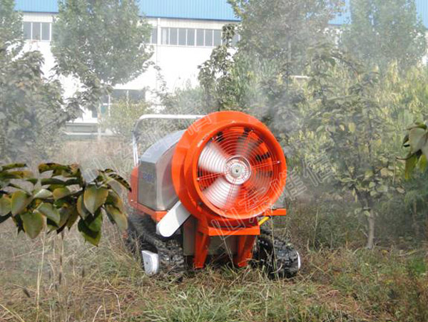 Self Propelled Crawler Air Blast Power Sprayer 