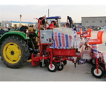 Features Of Vegetable Ridging Film Mulching Machine