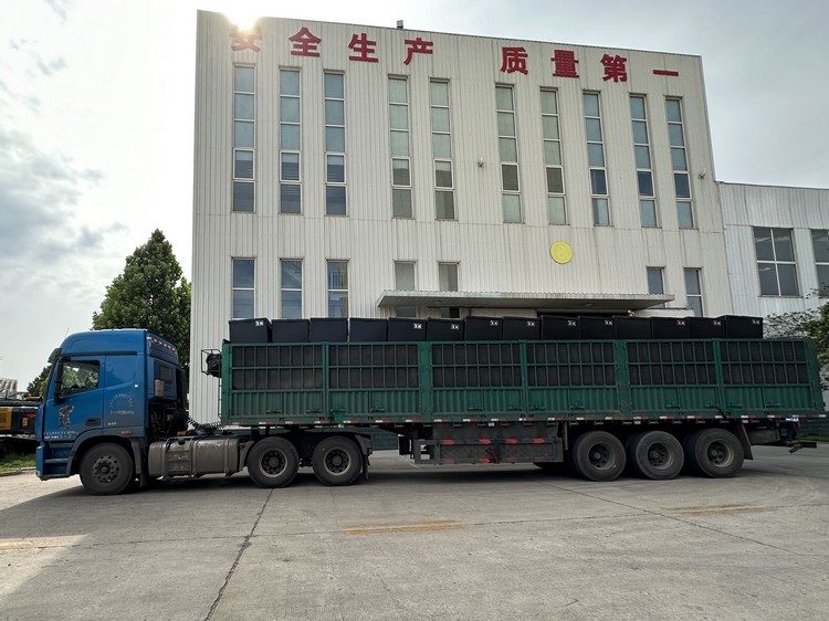 China Coal Group Sent A Batch Of Fixed Mine Cars To Shaanxi